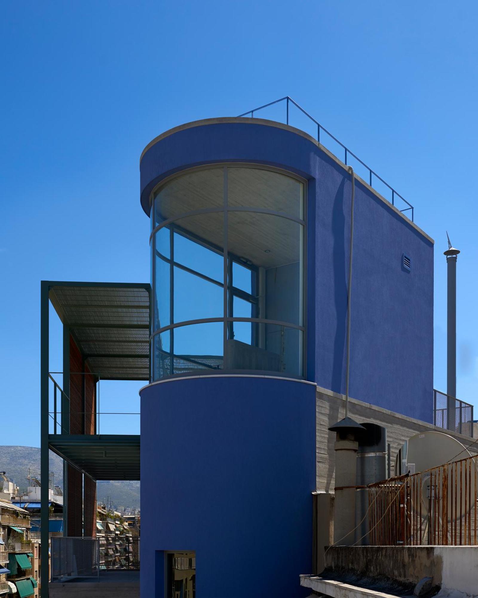Apartment Bluebuilding